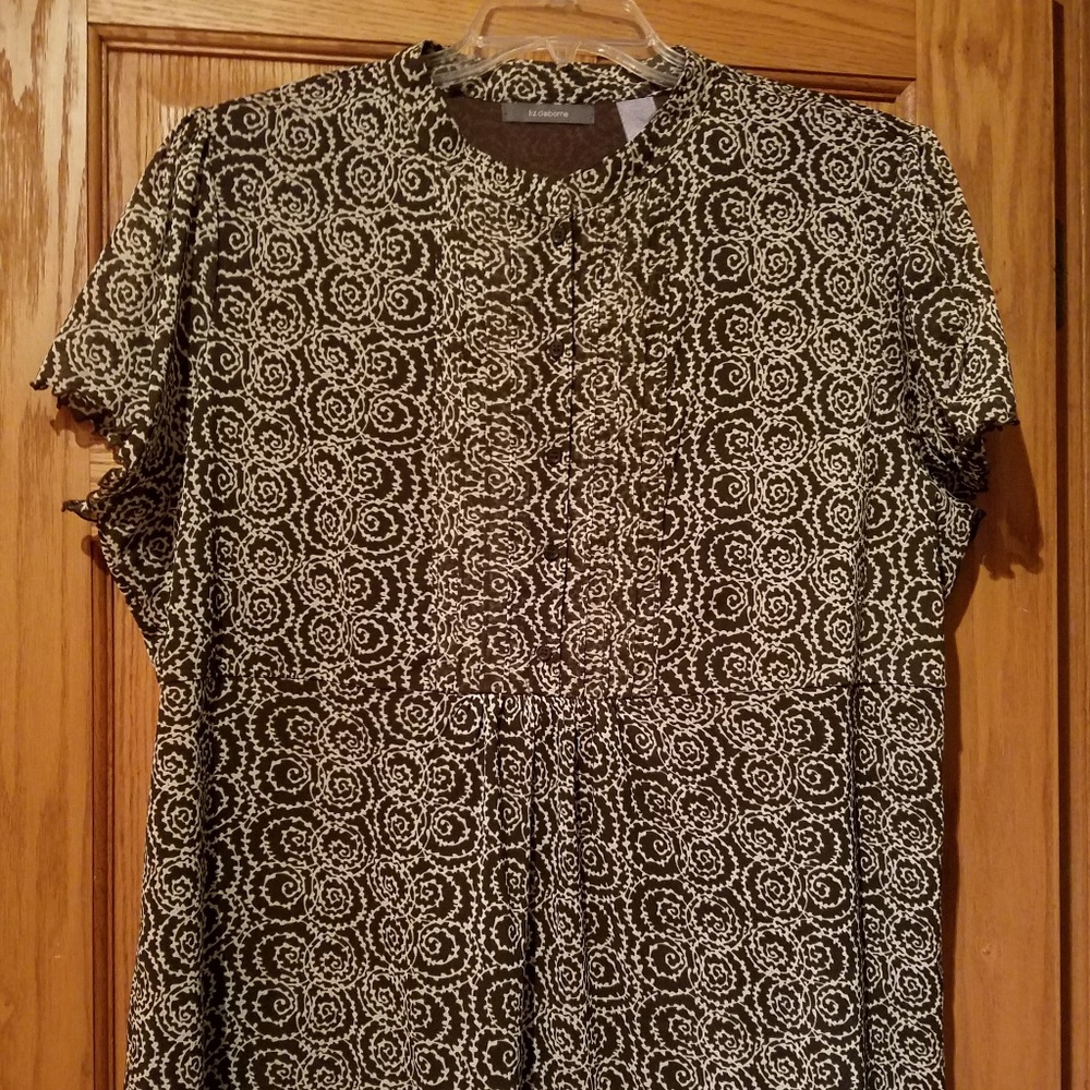 Liz Claiborne Tunic Pullover
